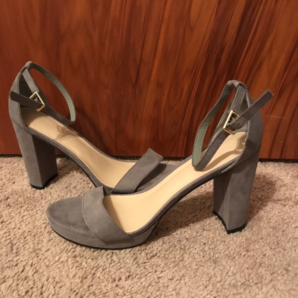 Gray suede block heel shoes